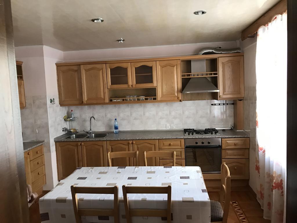 Gold Wall Apartment Baku Luaran gambar